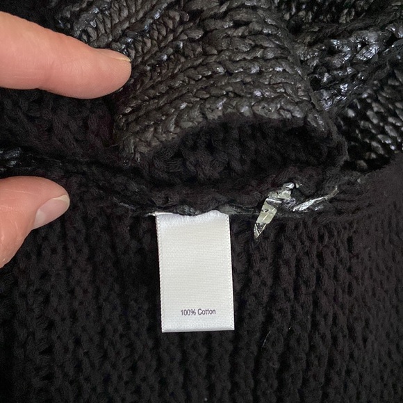 Jennifer Lopez shiny 100% cotton black sweater XS but stretches to S. never worn - Picture 6 of 6